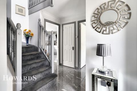 4 bedroom detached house for sale, Ullswater, Lowestoft