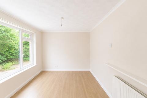 3 bedroom house to rent, Bassett Green Village, Bassett, Southampton