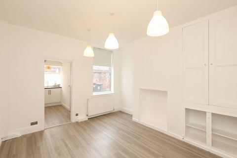 3 bedroom terraced house to rent, Rising Street, Sheffield S3