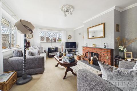 2 bedroom detached bungalow for sale, Peartree Lane, Bexhill-On-Sea
