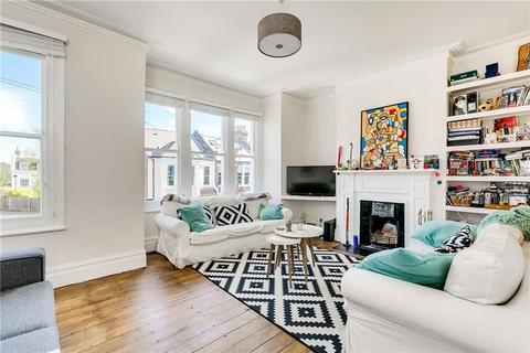 1 bedroom flat to rent, Hazelbourne Road, London SW12