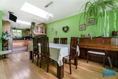 3 bedroom semi-detached house for sale, Devonshire Crescent, London, NW7