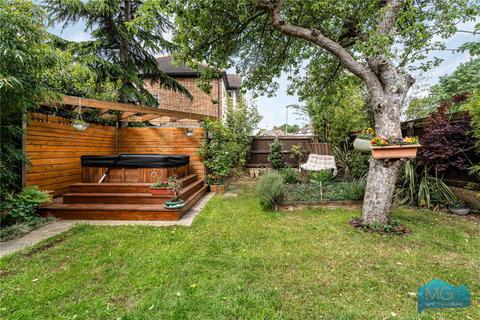 3 bedroom semi-detached house for sale, Devonshire Crescent, London, NW7