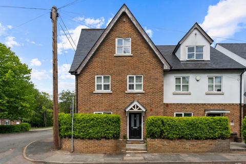 4 bedroom semi-detached house for sale, High Wych Road, Sawbridgeworth CM21