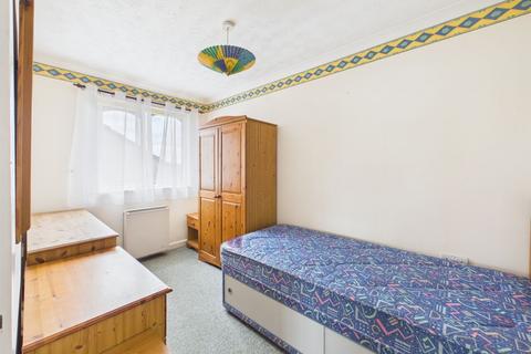 2 bedroom apartment for sale, Lower Kewstoke Road, Worle, Weston-Super-Mare, BS22