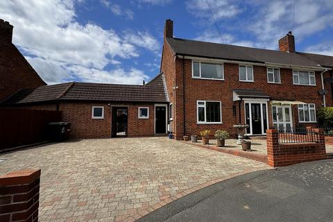3 bedroom semi-detached house for sale, Weaver Green, Melton Mowbray