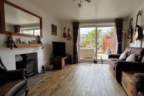 3 bedroom semi-detached house for sale, Weaver Green, Melton Mowbray