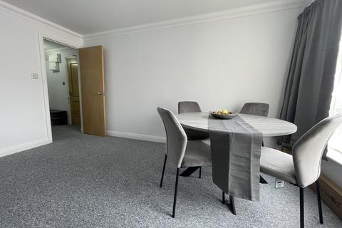 1 bedroom apartment to rent, Petersfield Mansions, Cambridge CB1