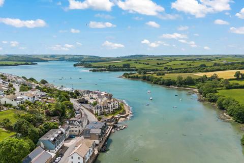 undefined, Embankment Road, Kingsbridge TQ7