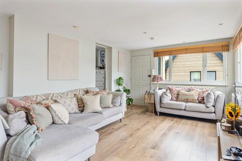 undefined, Embankment Road, Kingsbridge TQ7