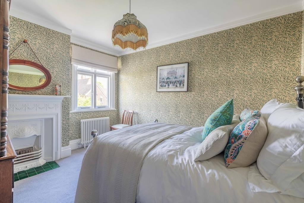 Bedroom, fireplace