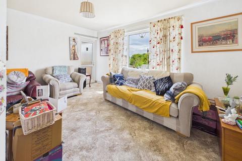 2 bedroom maisonette for sale, Snape Hill Crescent, Dronfield, Derbyshire, S18