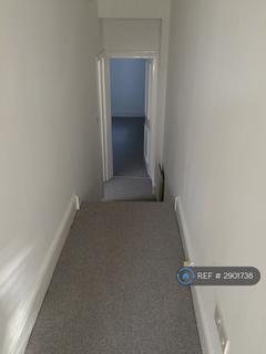 1 bedroom flat to rent, Ramsden Road, London, SW12