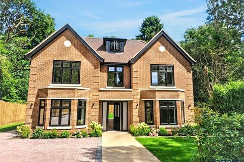5 bedroom detached house for sale, Vernon Walk, Surrey KT20