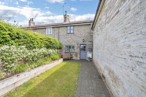 2 bedroom cottage for sale, Church Road, Thurston