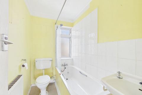 undefined, Custom House Court, Penzance - Well proportioned accommodation