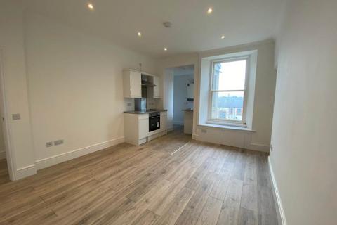 1 bedroom flat to rent, 44 3/1 Provost Road, ,