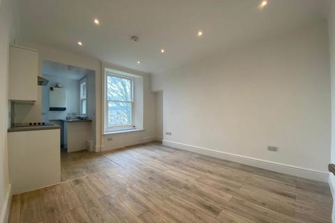 1 bedroom flat to rent, 44 3/1 Provost Road, ,