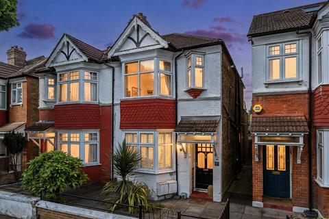 Sydney Road, Ealing, London, W13 9EY