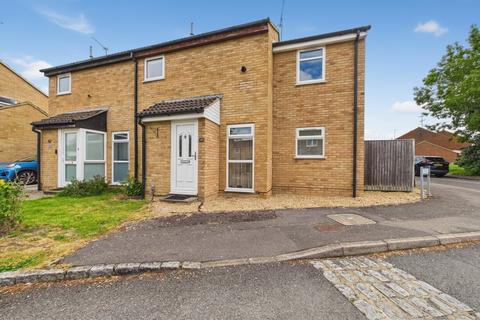 2 bedroom semi-detached house for sale, Mars Close, Wokingham, Berkshire, RG41