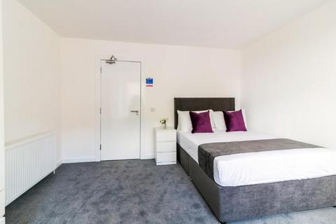 3 bedroom flat to rent, Peddie Street, Dundee DD1