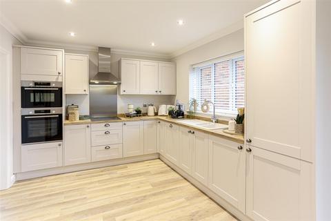 2 bedroom terraced house for sale, St. Johns Park, Bungay