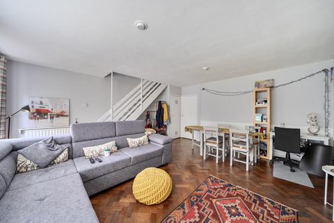 3 bedroom terraced house for sale, Avon Mews, Pinner