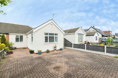 2 bedroom bungalow for sale, West Drive, Thornton-Cleveleys, Lancashire, FY5