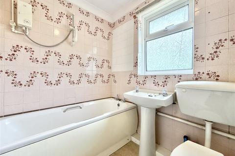 3 bedroom semi-detached house for sale, Blands Close, Castleford, WF10