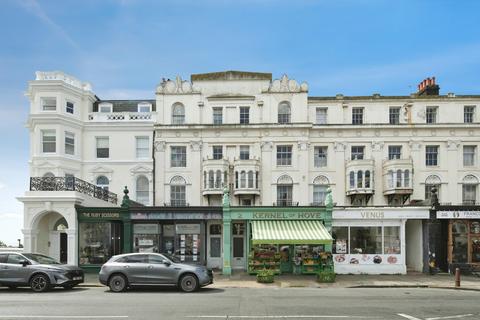 2 bedroom flat for sale, Victoria Terrace, Hove, East Sussex, BN3