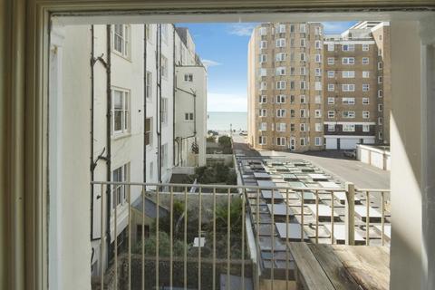 2 bedroom flat for sale, Victoria Terrace, Hove, East Sussex, BN3