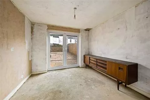 3 bedroom terraced house for sale - View 5