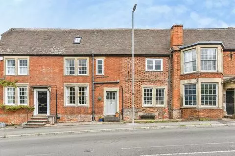 4 bedroom terraced house for sale, Devizes