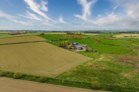 3 bedroom property with land for sale, Tarves AB41