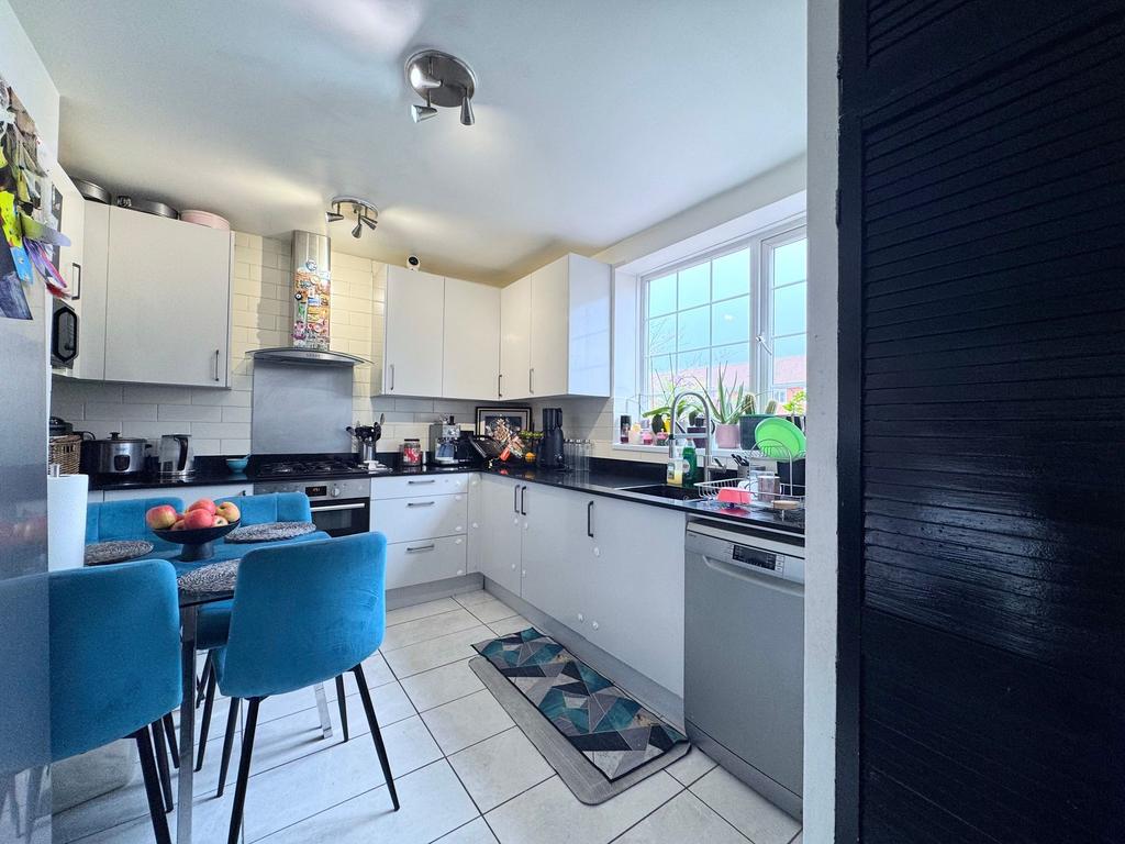 Kitchen/dining area