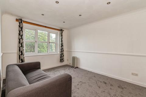 1 bedroom flat for sale, Nairn Court, Dock Road, Tilbury, Essex, RM18