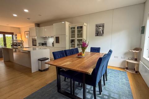 3 bedroom townhouse for sale, Sandywell Lane, Salford