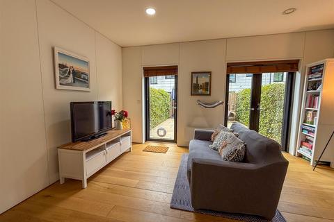 3 bedroom townhouse for sale, Sandywell Lane, Salford