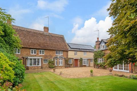 6 bedroom detached house for sale, Oakham Lane, Daventry NN11