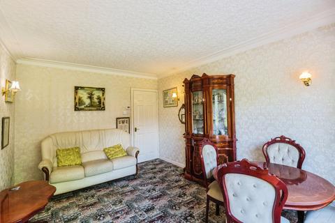 2 bedroom flat for sale, Heyhouses Lane, LYTHAM ST. ANNES, Lancashire, FY8