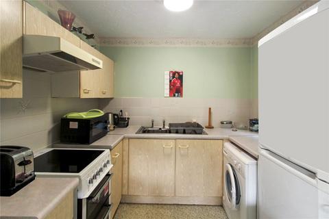 1 bedroom apartment for sale, Manchester Drive, Leigh-on-Sea, Essex, SS9