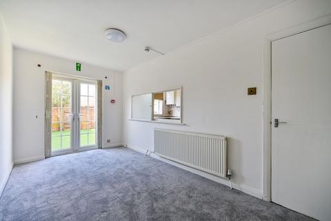 undefined, Blenheim Gardens, Kingston, Kingston upon Thames, KT2