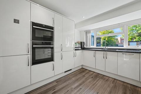 2 bedroom semi-detached bungalow for sale, Mardol Close, Coventry, CV2