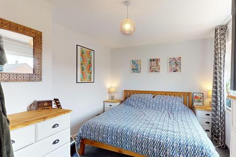 2 bedroom end of terrace house for sale, Rombalds View, Otley, LS21