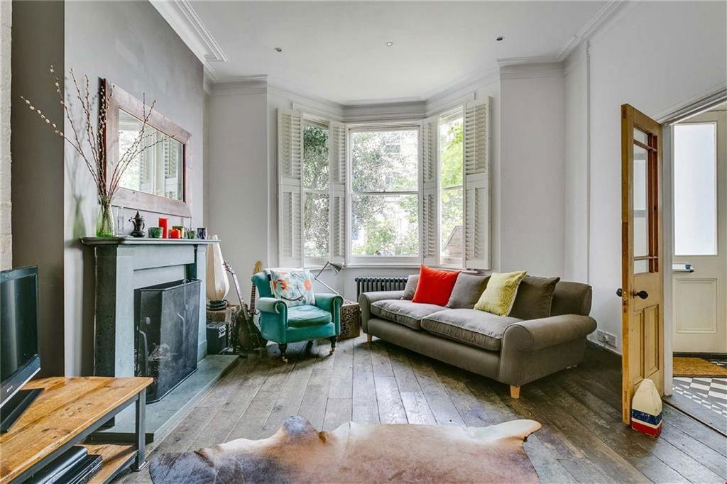 Living room, fireplace