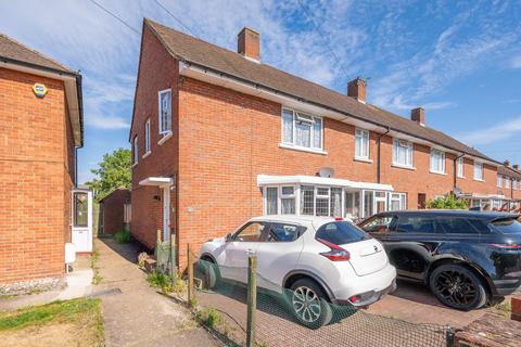 Barnfield Avenue, Mitcham, CR4