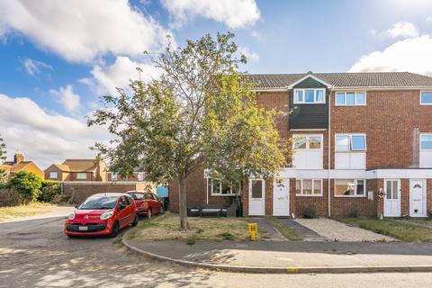 undefined, Hastings Way, Sutton