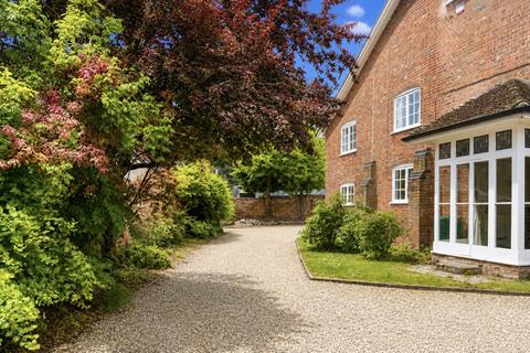 5 bedroom detached house for sale, Cambridge Villa, Wantage