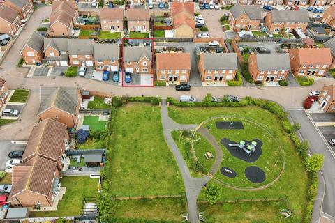 4 bedroom detached house for sale, Petfield Drive, Anlaby, Hull