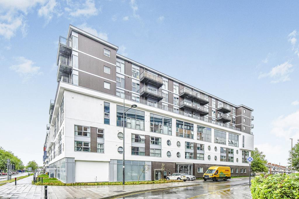 1 bedroom flat for sale
